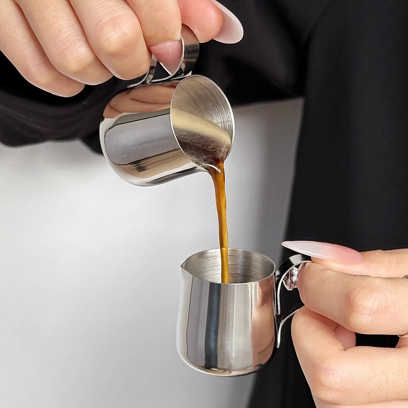 Milchaufschäumkrug aus Edelsta – Milk Steaming Pitcher Bewertung und Preis